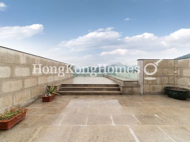 Private roof terrace