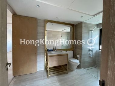 Second Ensuite Bathroom