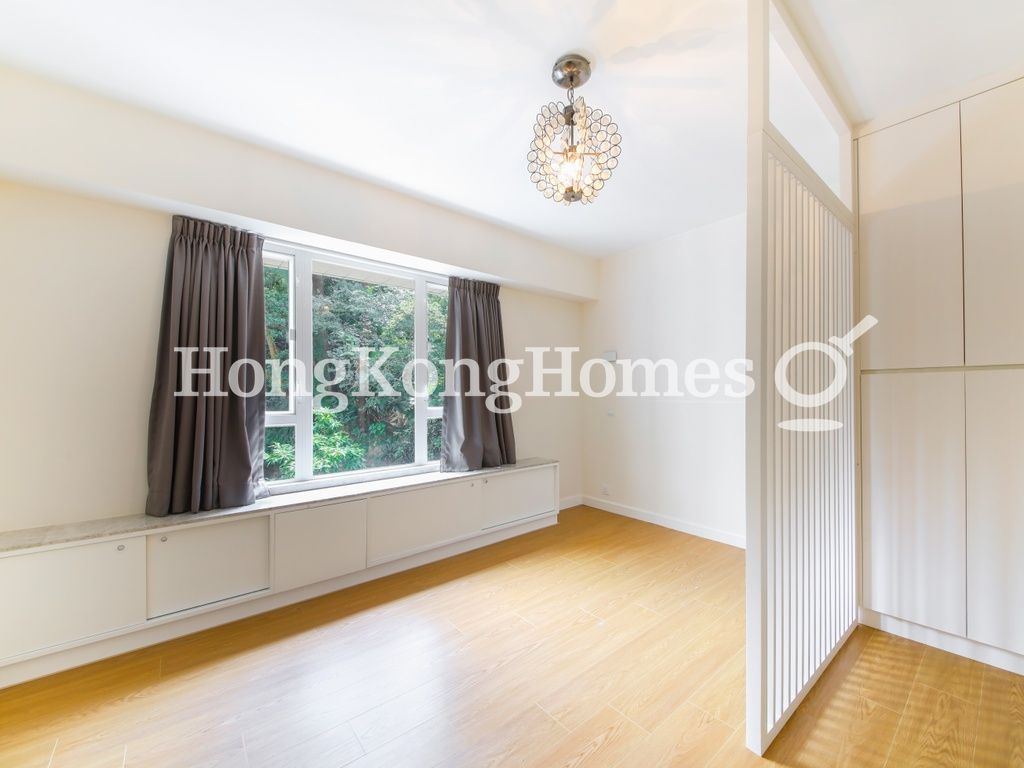 Second Ensuite Bedroom