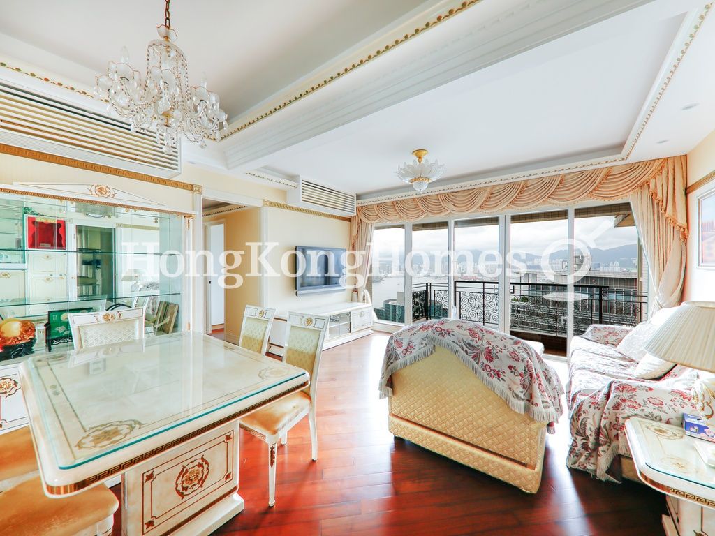 Living and Dining Room