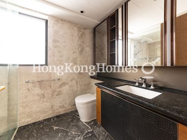 Second Ensuite Bathroom