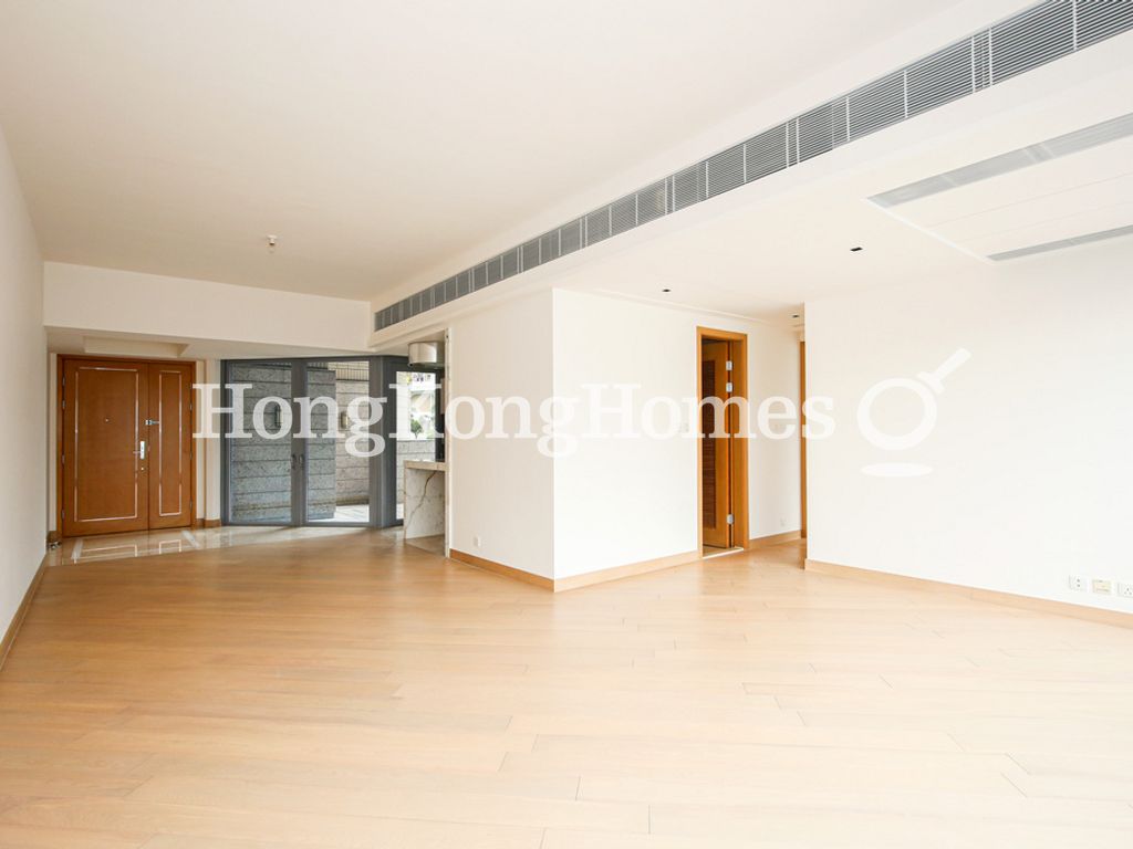 Living and Dining Roomm