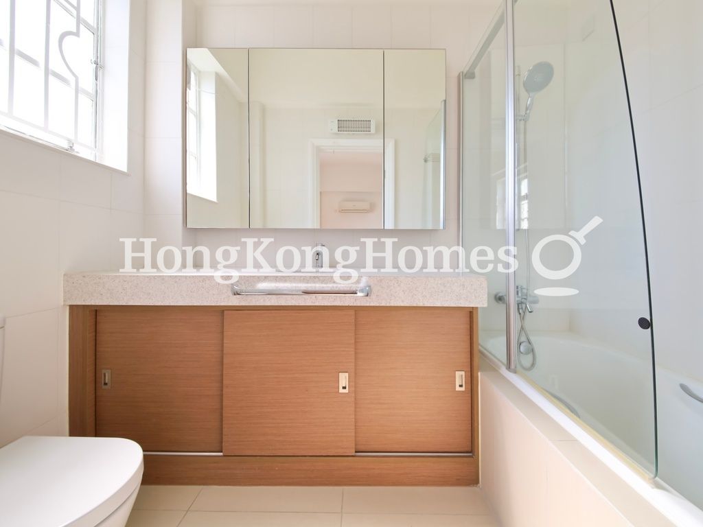 Second Ensuite Bathroom