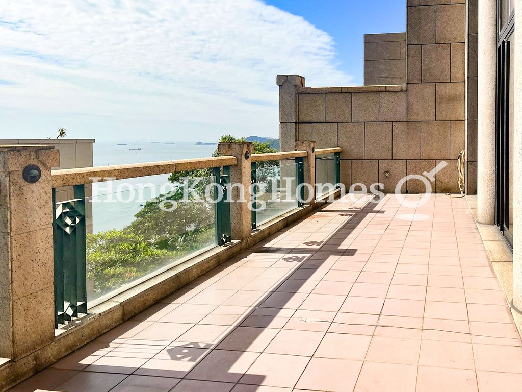 Private Terrace off Living & Dining Room