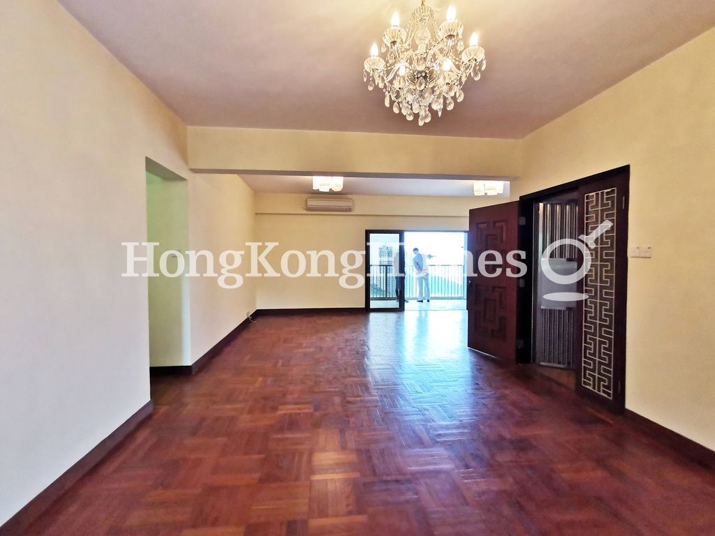 Living and Dining Room