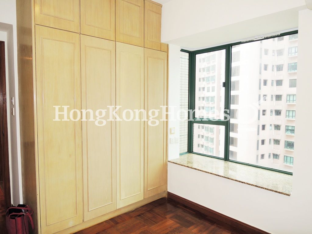 Built-in Wardrobe in Second Bedroom