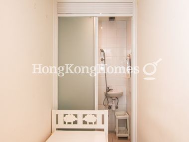 Maid's Room and Washroom