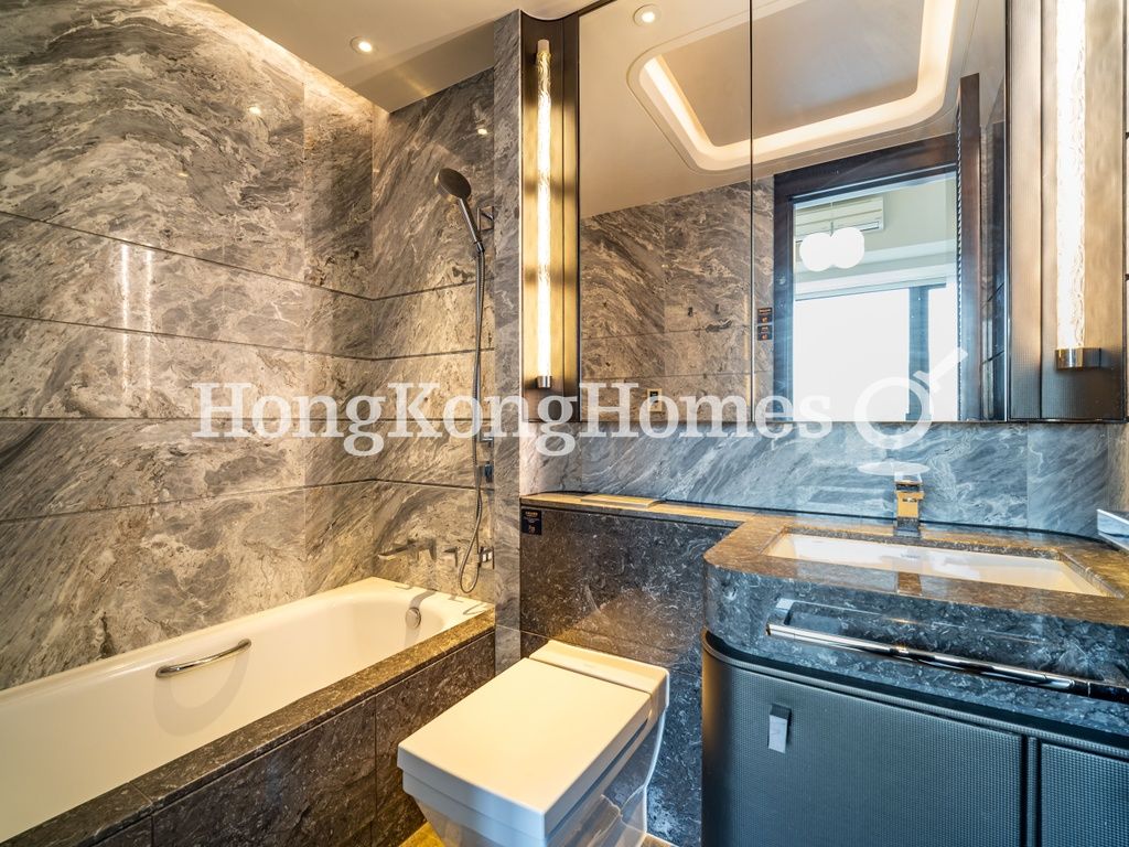 Second Ensuite Bathroom