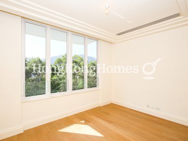 Second Ensuite Bedroom