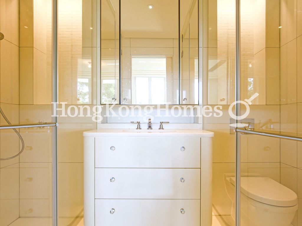 Second Ensuite Bathroom