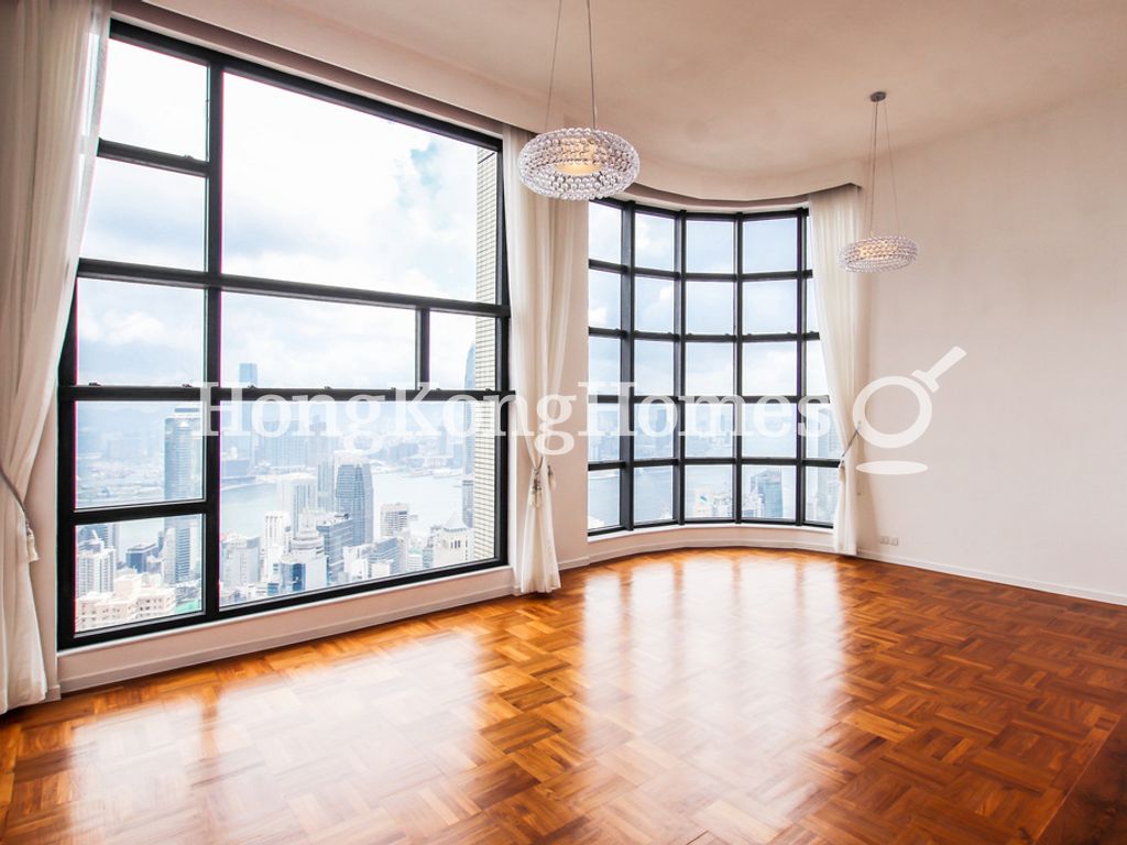 Living and Dining Room