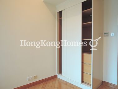 Built-in Wardrobe in Second Bedroom