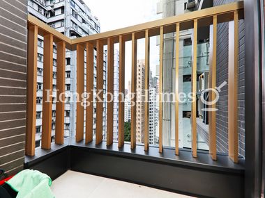 Balcony off Open Kitchen