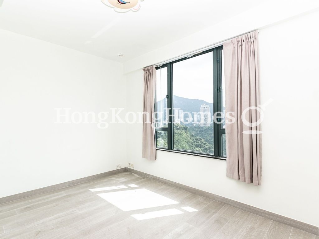 Fourth Ensuite Bedroom