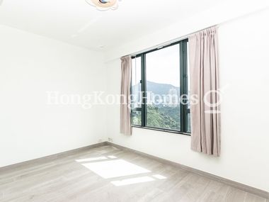 Fourth Ensuite Bedroom