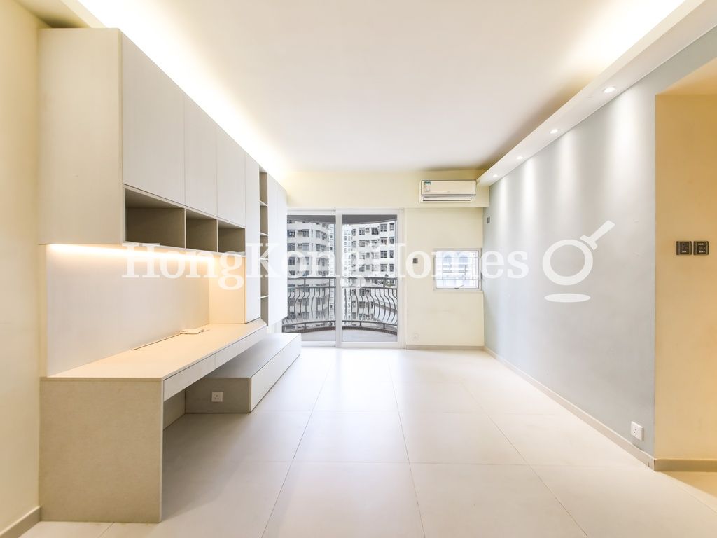 Living and Dining Room