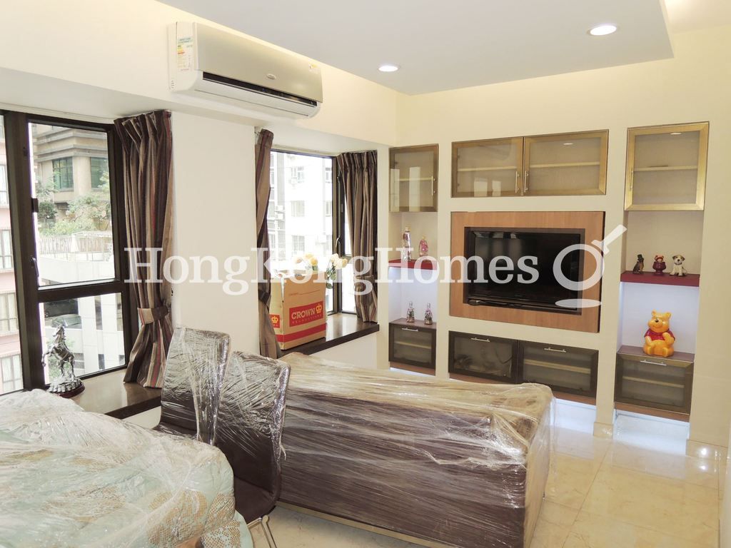 Living and Dining Room