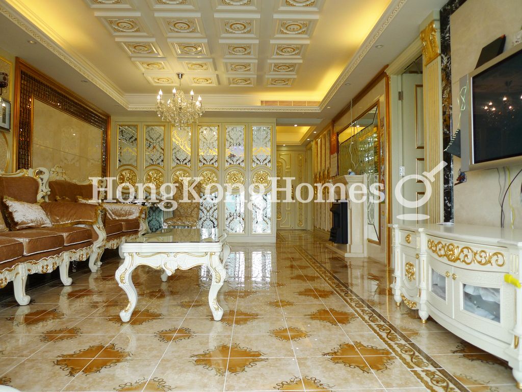 Living and Dining Room