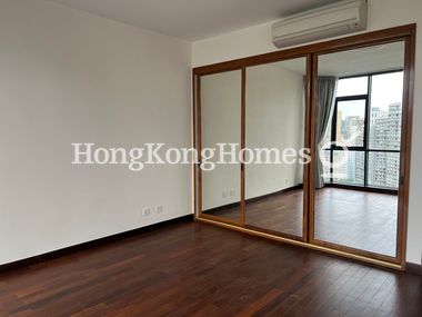 Built-in Wardrobe in Master Bedroom