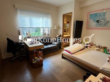 Second Ensuite Bedroom