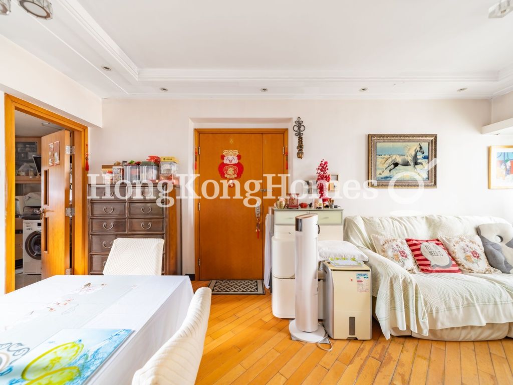 Living and Dining Room