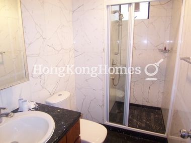 Second Ensuite Bathroom