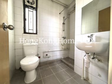 Maid's Washroom