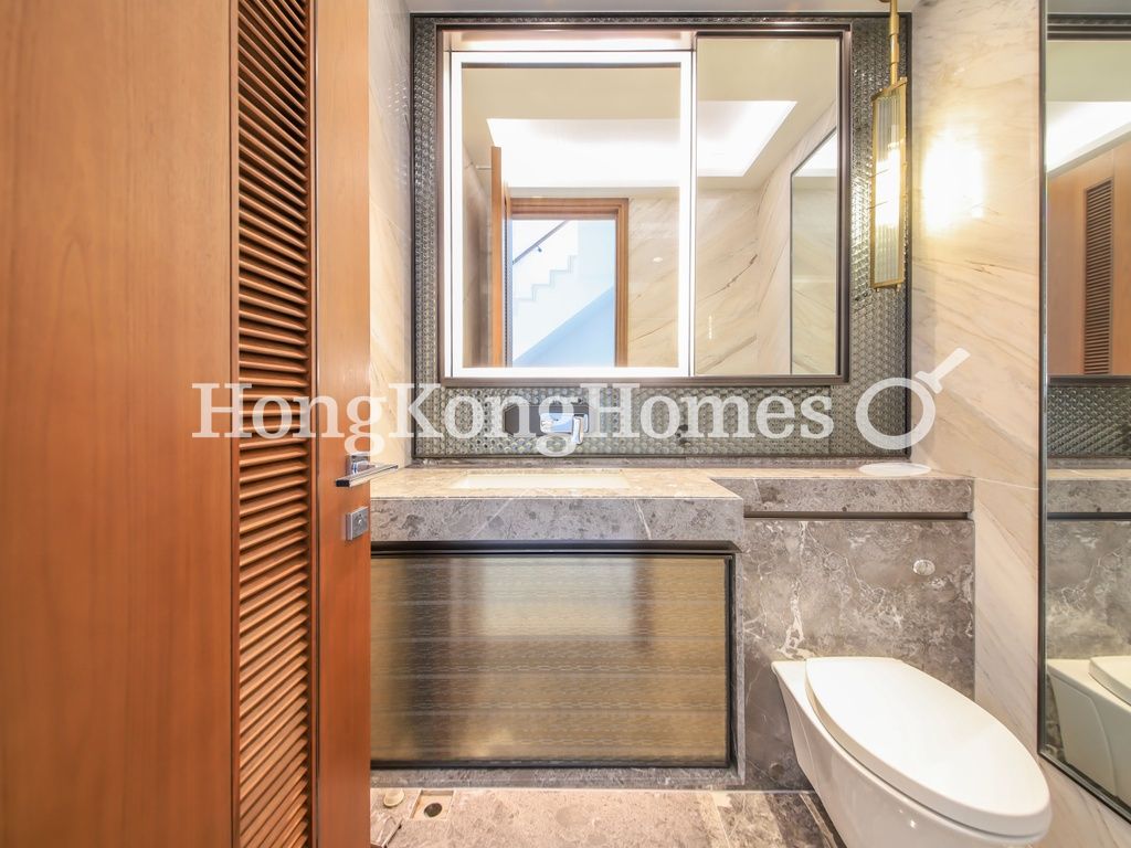 Third Ensuite Bathroom