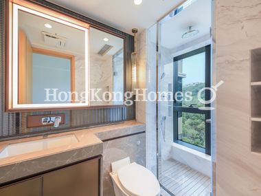 Second Ensuite Bathroom