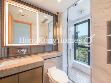 Second Ensuite Bathroom