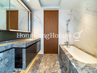 Second Ensuite Bathroom