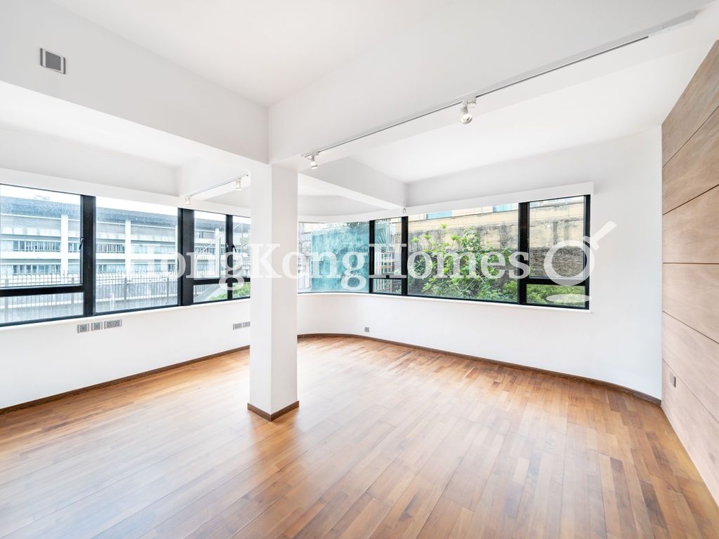 Second Ensuite Bedroom