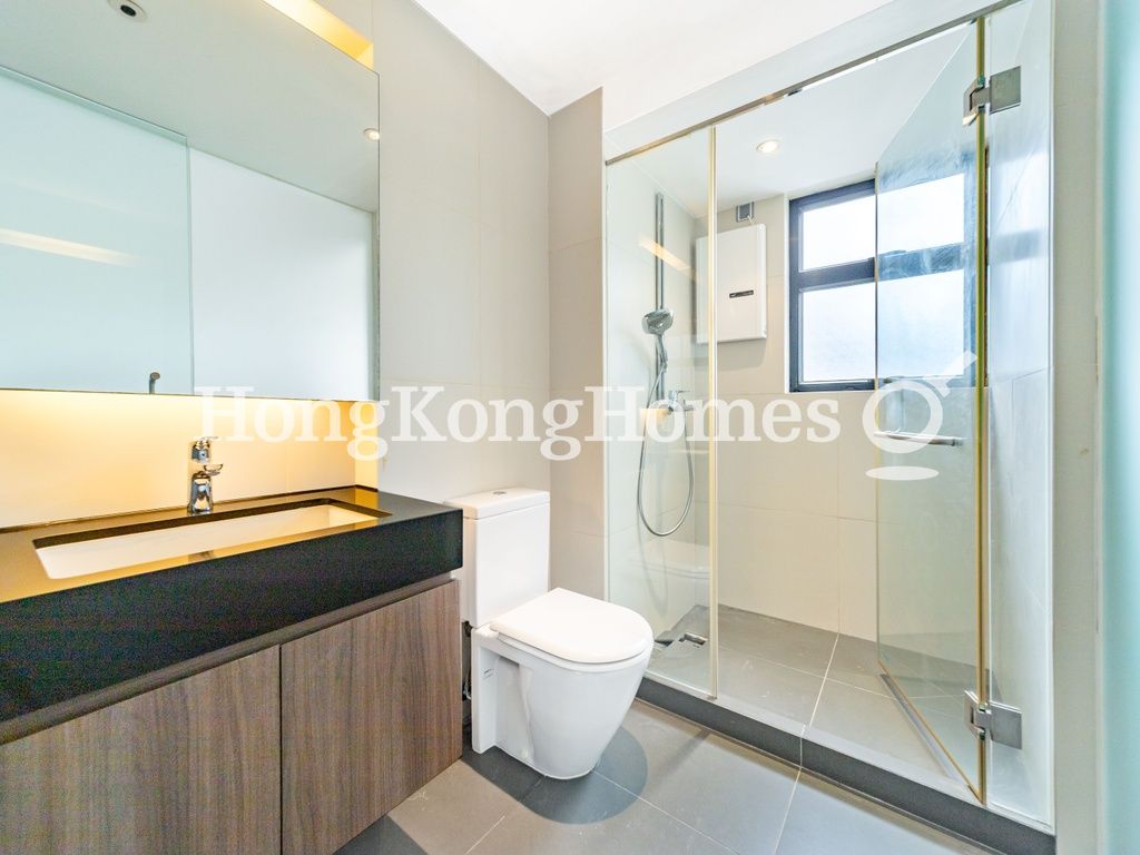 Second Ensuite Bathroom