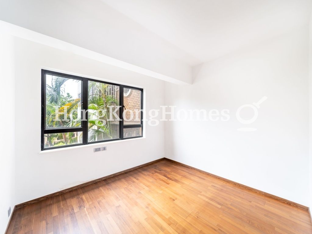 Third Ensuite Bedroom