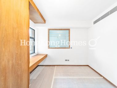 Fourth Ensuite Bedroom