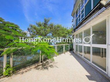 Private Terrace off Living & Dining Room