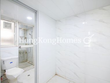 Maid's Room and Maid's Bathroom