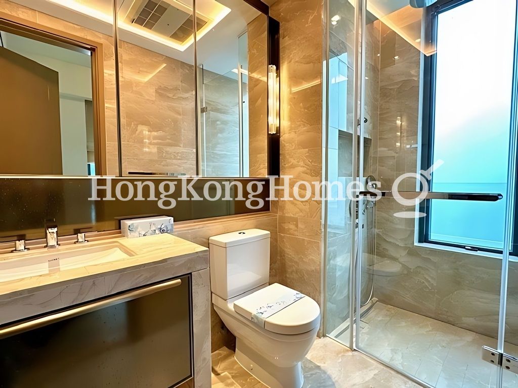 Second Ensuite Bathroom