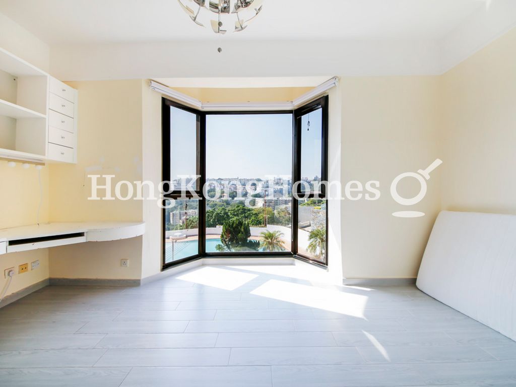 Second Ensuite Bedroom