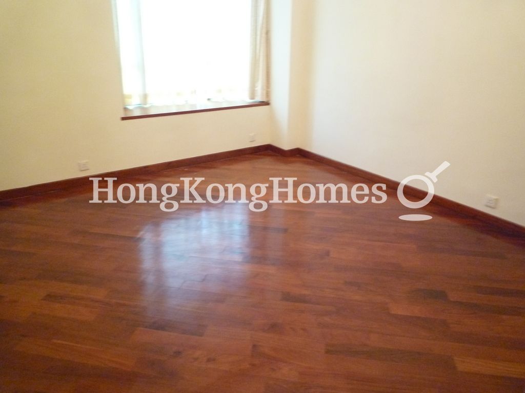 Second Ensuite Bedroom