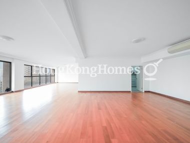 Living and Dining Room