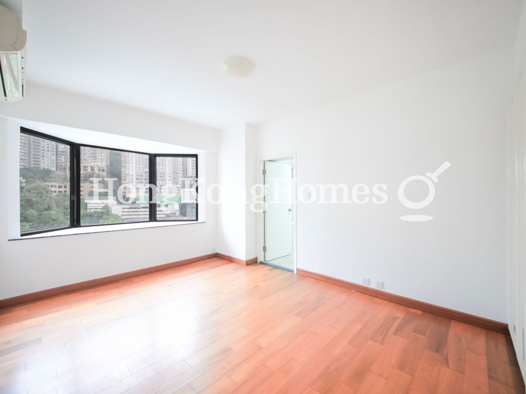 Second Ensuite Bedroom