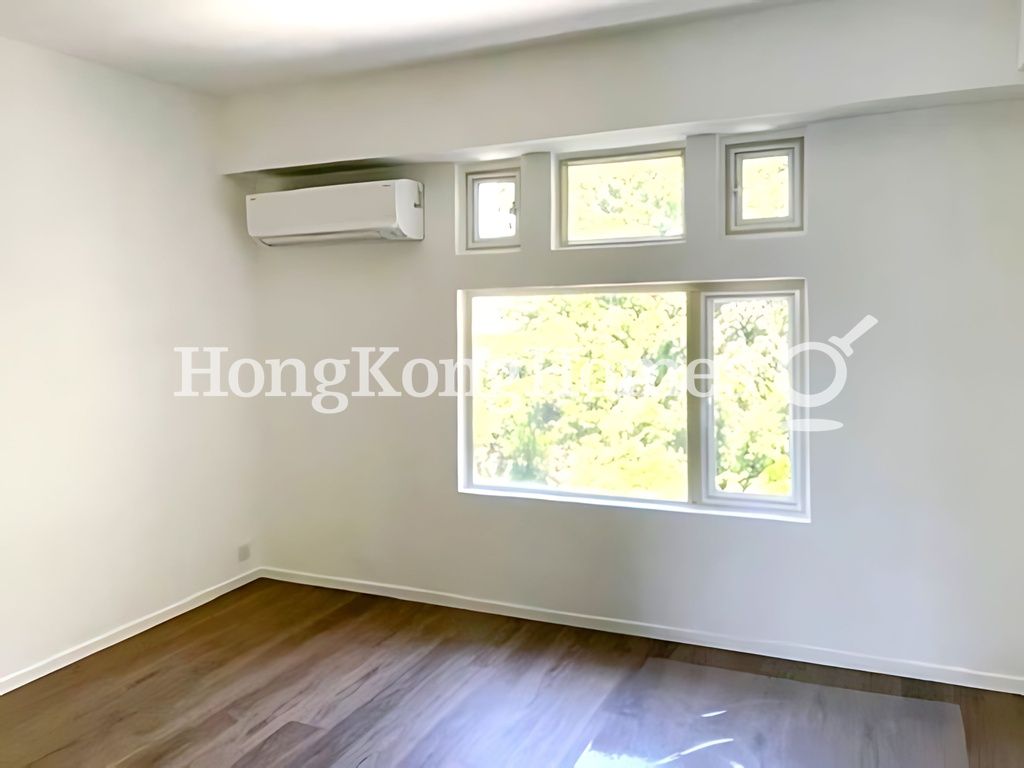 Second Ensuite Bedroom