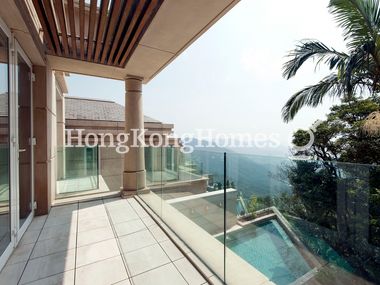 Balcony off Family Room