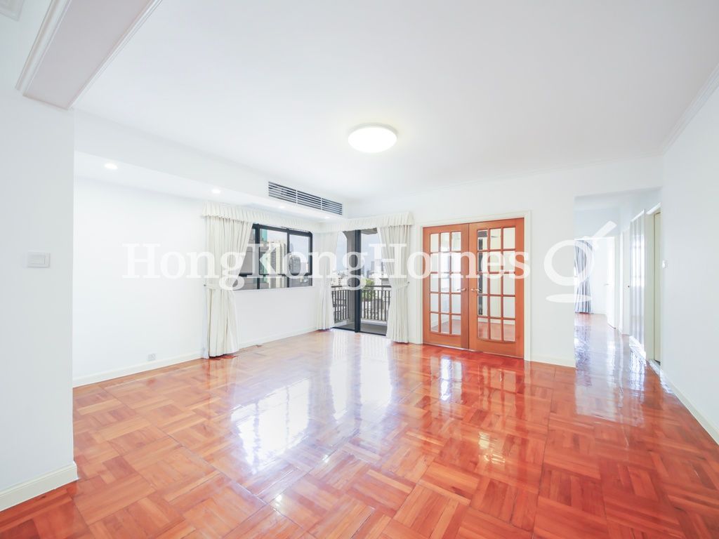 Living and Dining Room