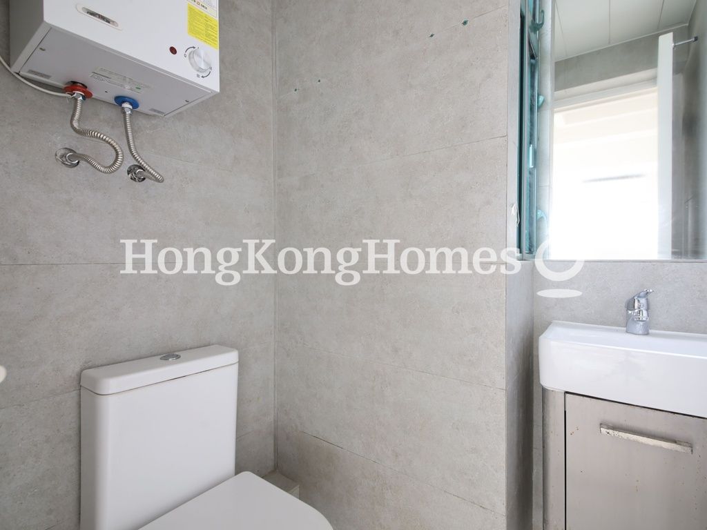 Guest Washroom