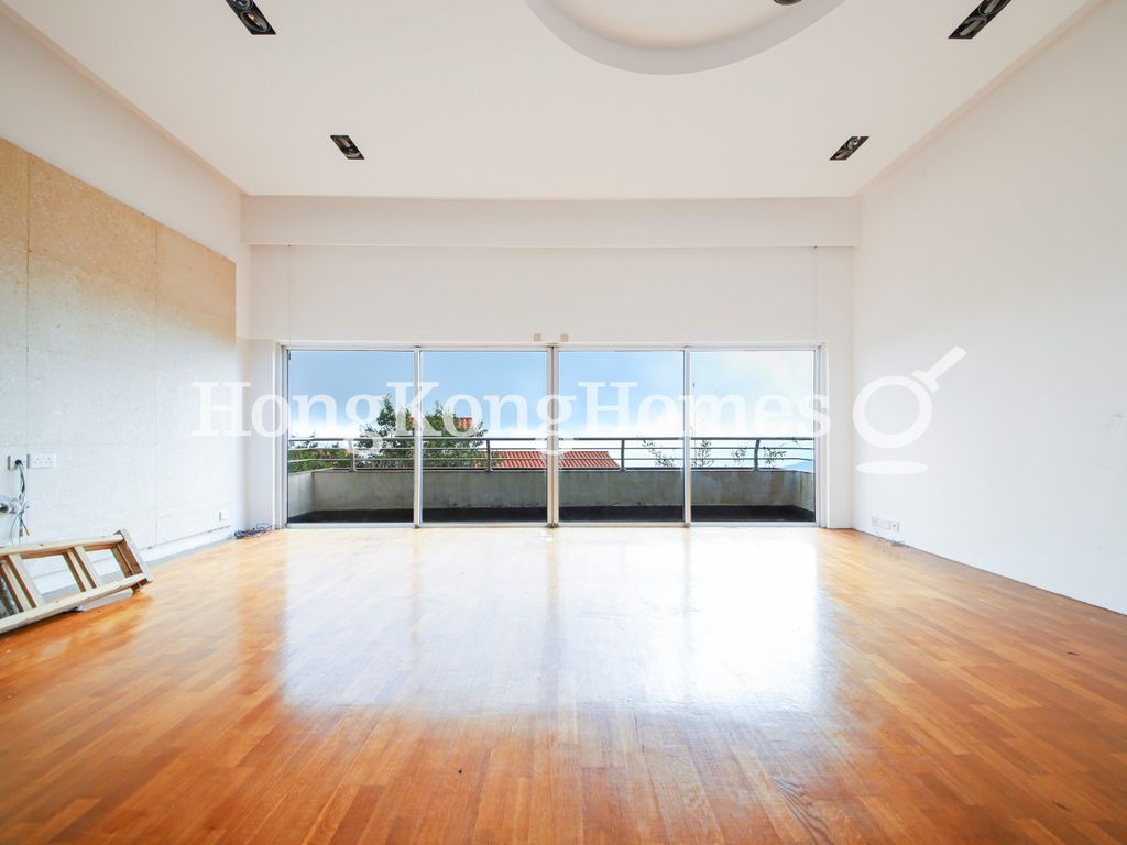 Living Room and Balcony