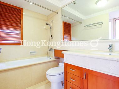 Second Ensuite Bathroom