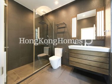 Second Ensuite Bathroom