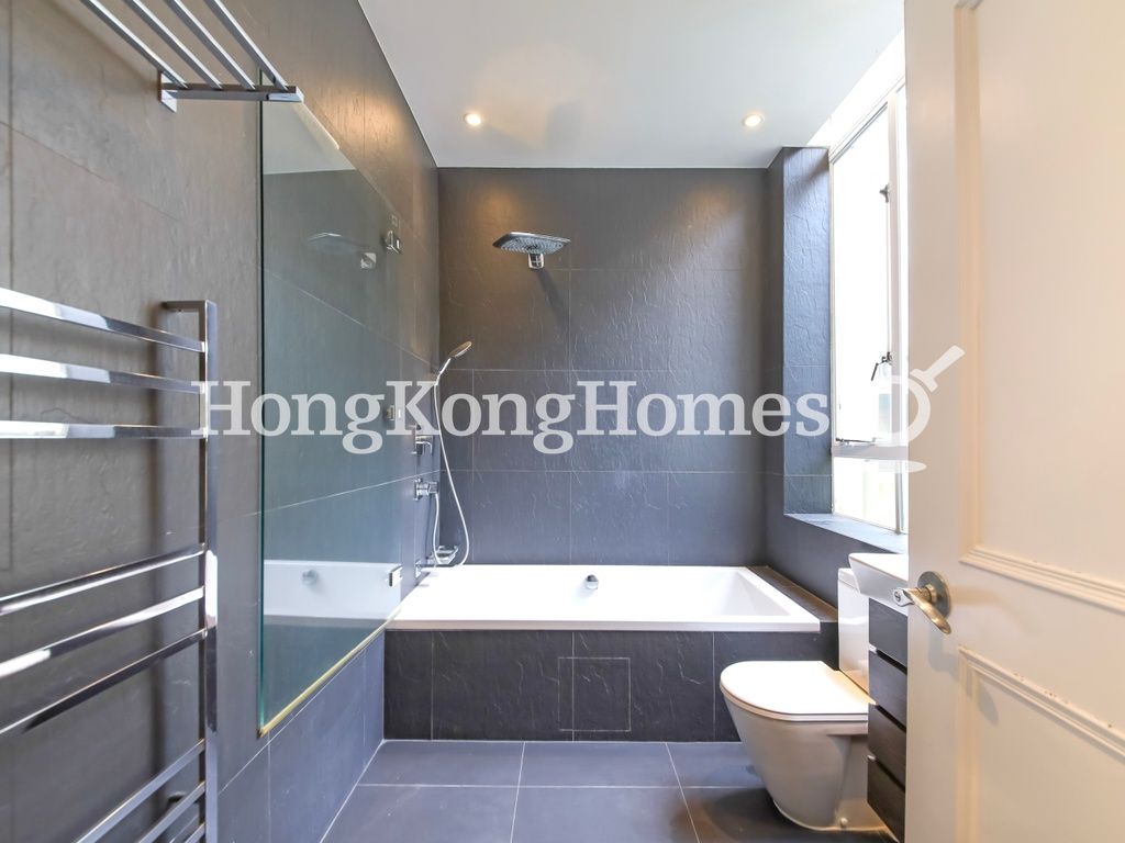 Third Ensuite Bathroom